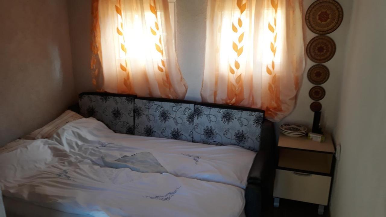 Villa Vrbena מראה חיצוני תמונה